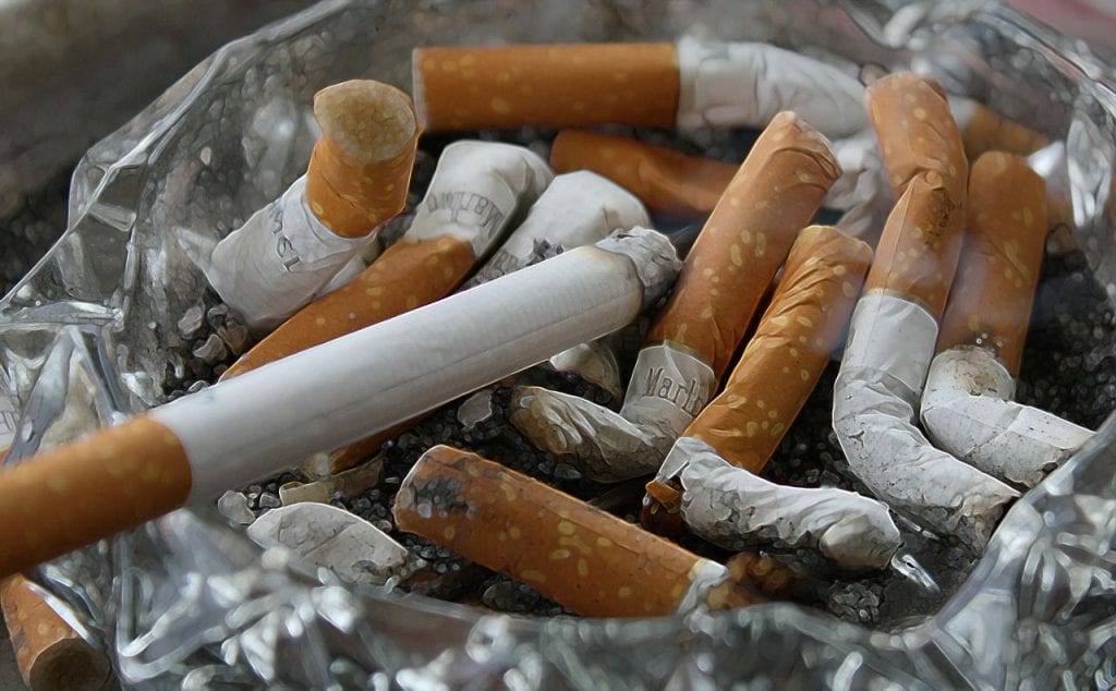 Odstranění kouře z cigaret vodním vysavačem Hyla